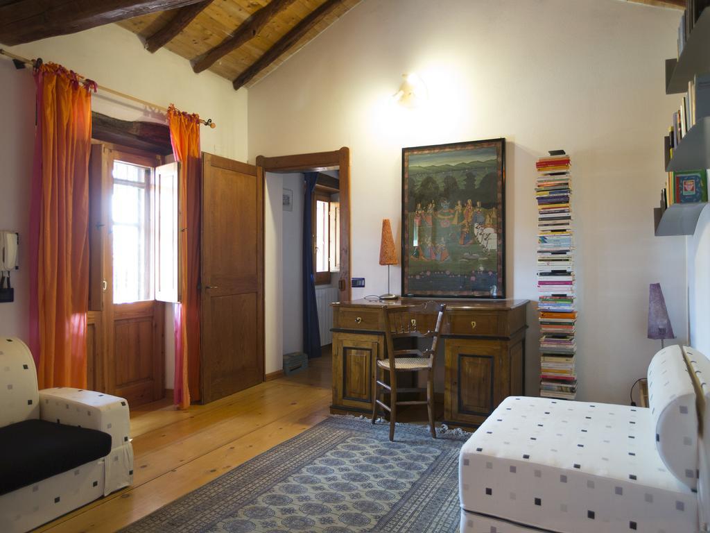Bed and Breakfast Casa Isotta Куарту-Сант'Елена Екстер'єр фото