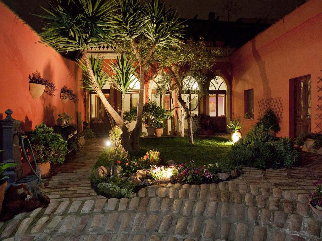 Bed and Breakfast Casa Isotta Куарту-Сант'Елена Екстер'єр фото